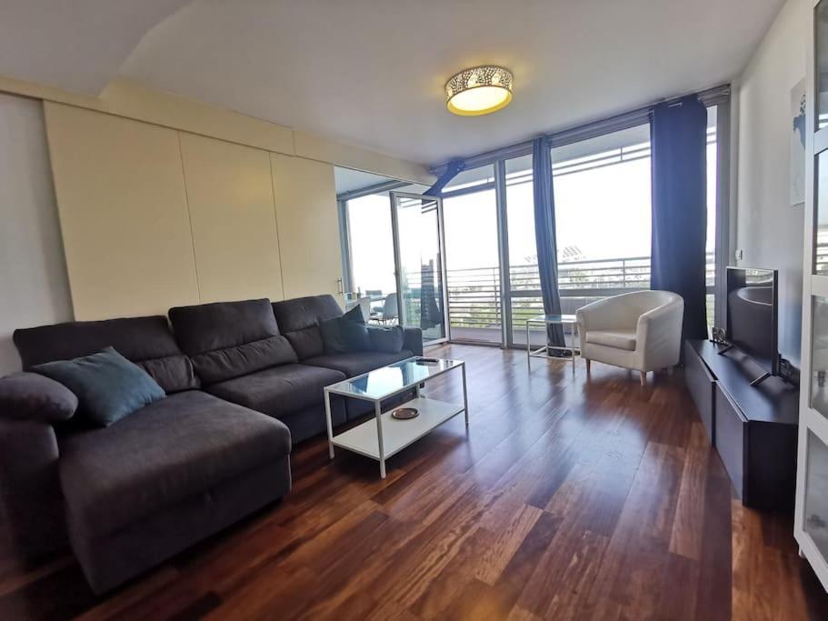 Apartament Ral48 San Adrián de Besós Zewnętrze zdjęcie